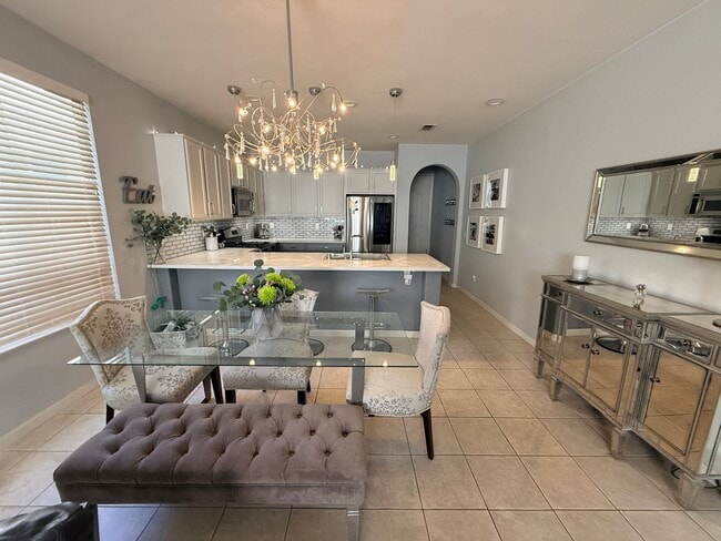 Building Photo - Beautiful 3bd/2ba Natomas Home with 2 Car Garage!