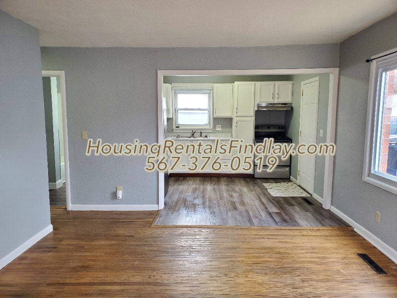 Building Photo - 827 Bernard Ave