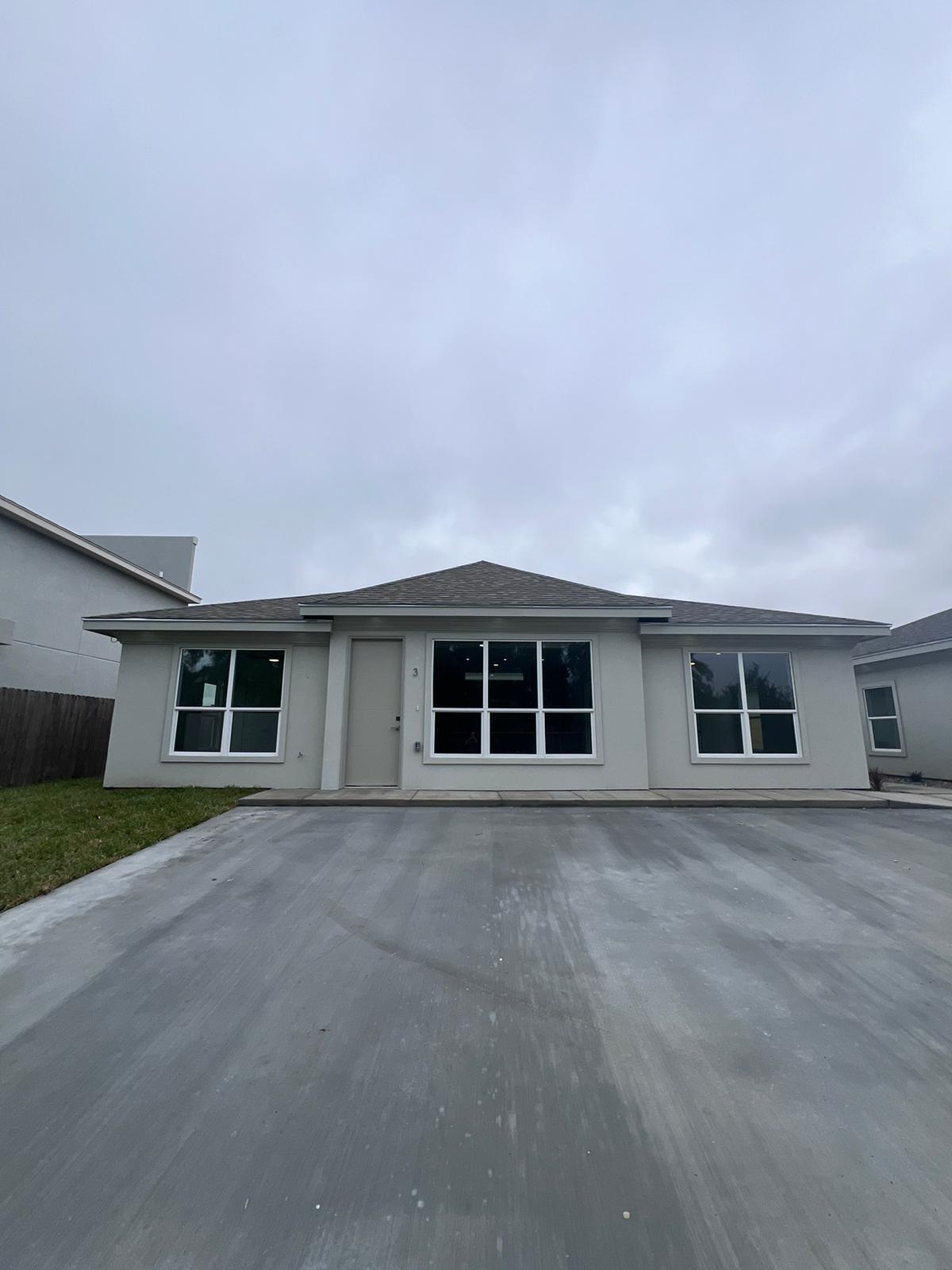 Building Photo - 2610 Fern Ave