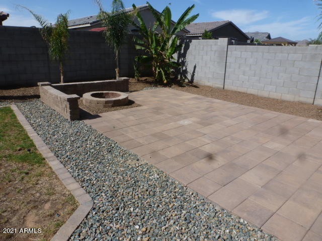 Building Photo - 2057 Kenton Way