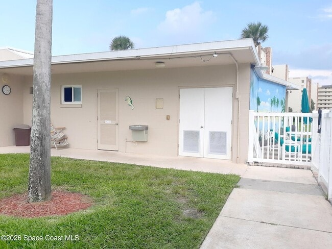 Building Photo - 2020 N Atlantic Ave