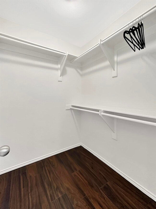 Building Photo - 5714 Montevista Dr
