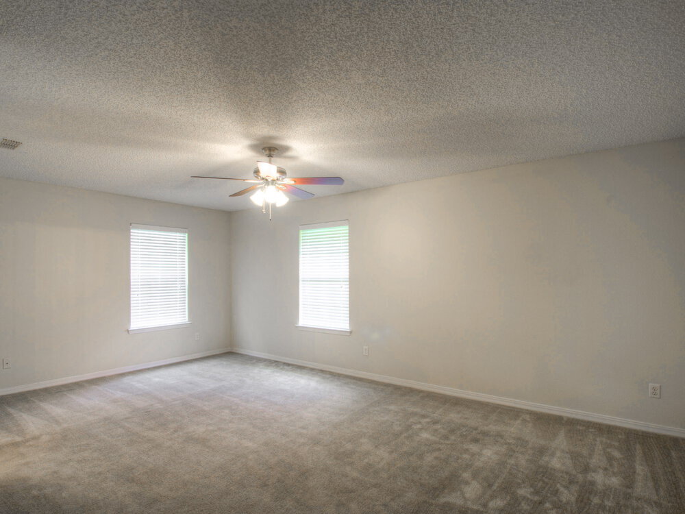 Building Photo - 7317 Ironside Dr E