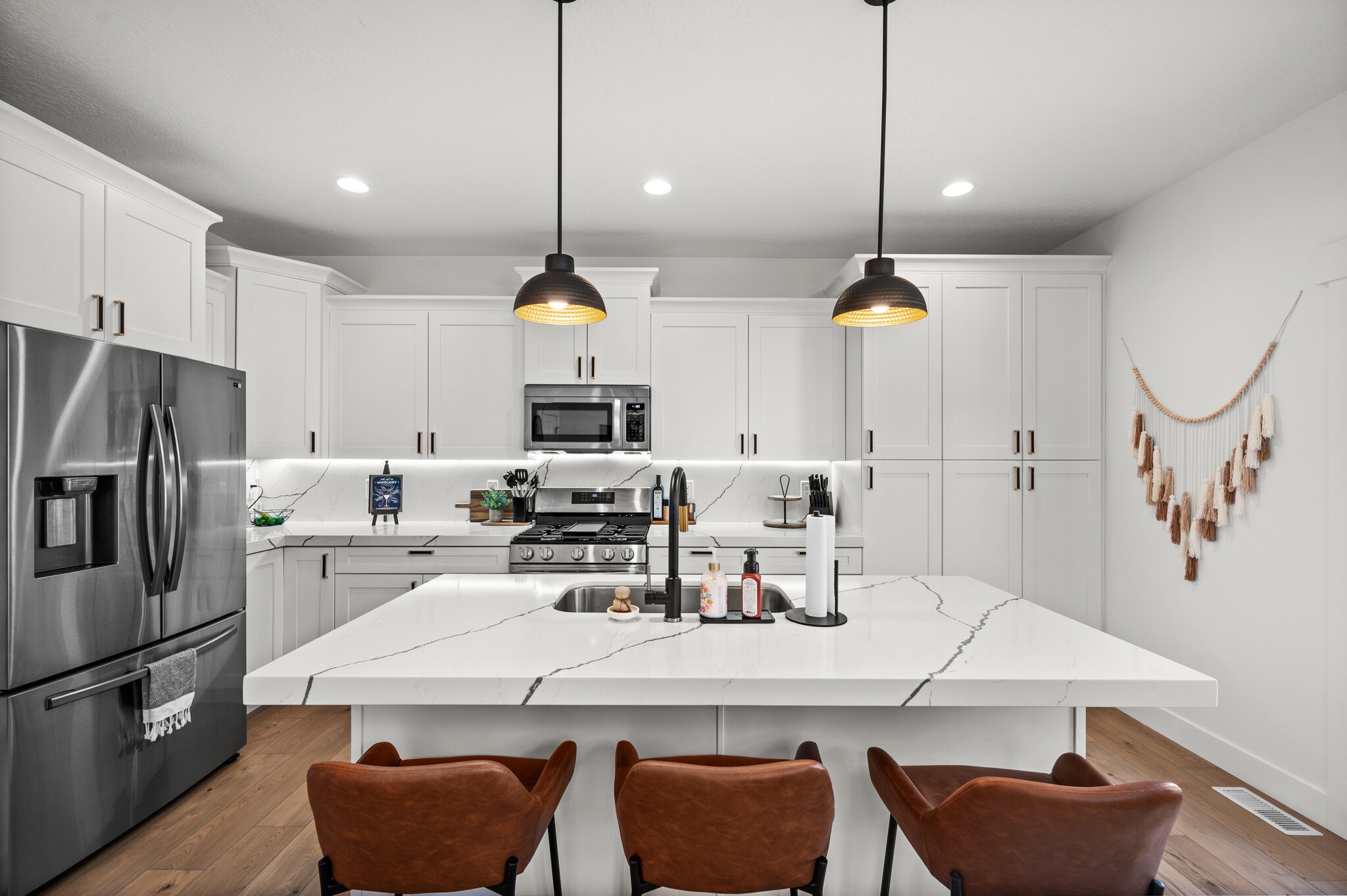 Building Photo - 6799 S 700 E