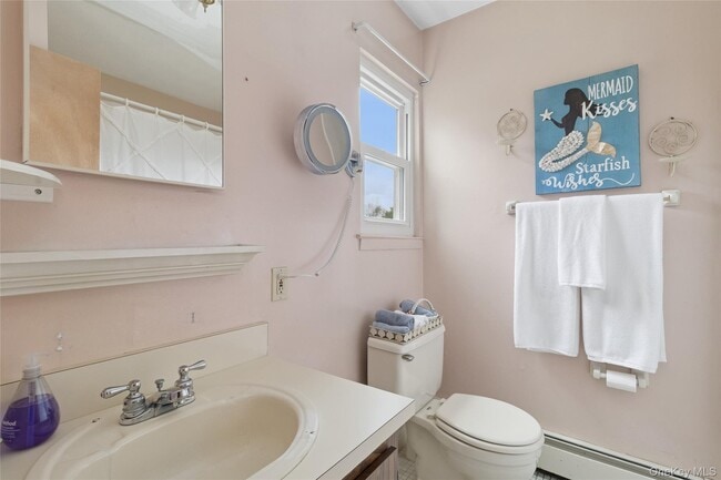 Building Photo - 3 Meadowgrass Ln