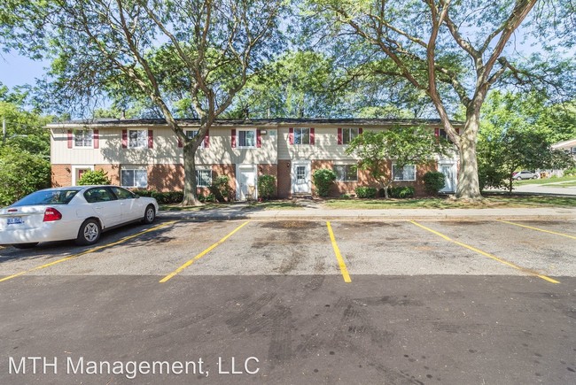 Building Photo - 3 br, 1 bath Apartment - 1001 Vincent Court