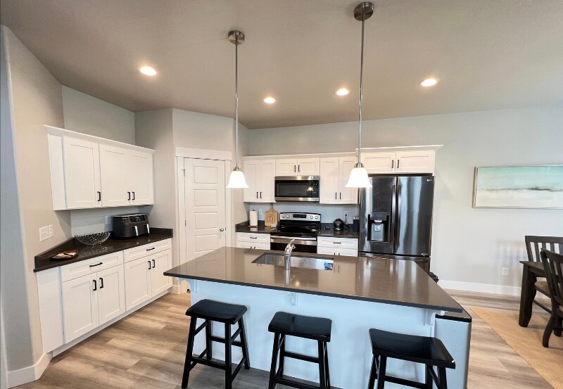 Building Photo - 5233 W Cannavale Ln