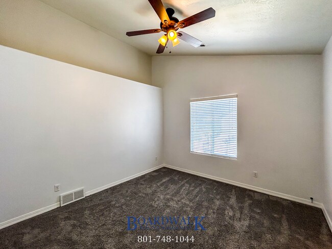 Building Photo - 833 Molasses Mill Dr