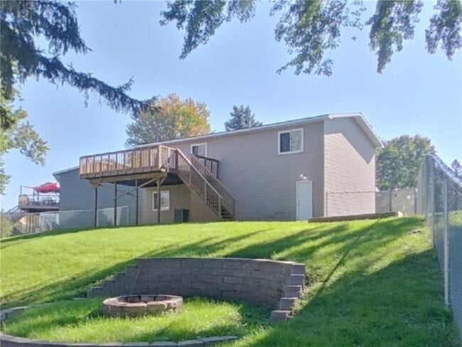 Building Photo - 3120 Teal Ct