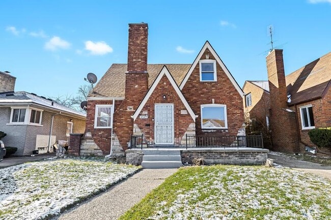 Primary Photo - 18285 Snowden St