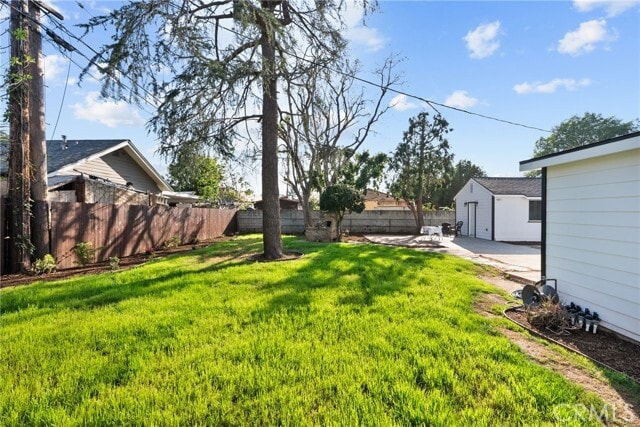 Building Photo - 624 N Hagar St