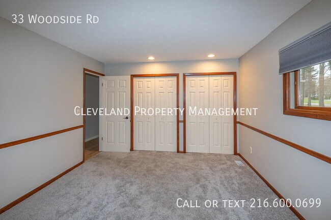 Building Photo - 33 Woodside Rd