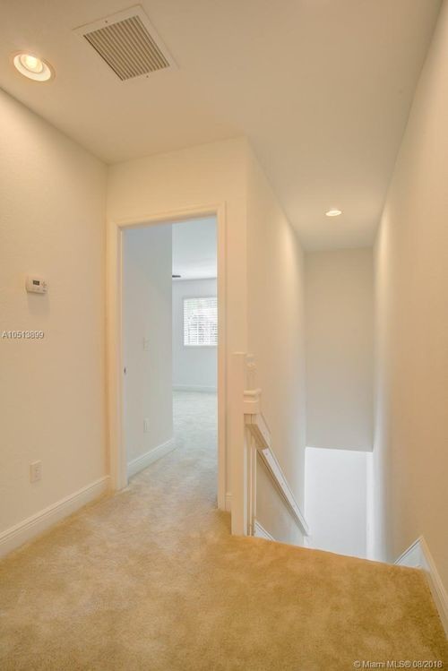 Building Photo - 4665 Windmill Lane