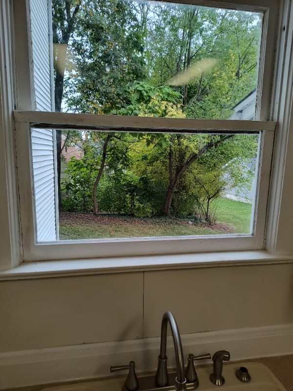 Building Photo - 359 E Bowman St