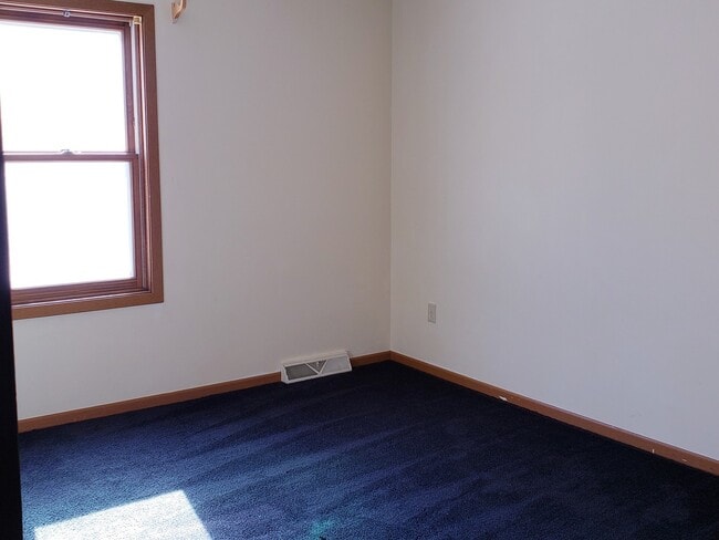 Building Photo - 3 Bed 1.5 Bath Single Family Home in Wausau