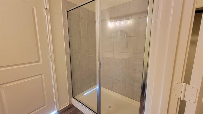 Building Photo - 242 Thornless Cir