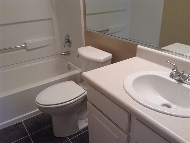 Building Photo - 4094 Ash Lawn Rd