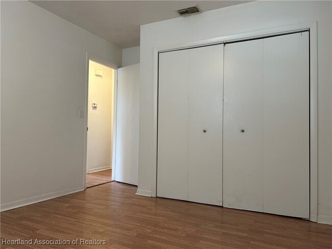 Building Photo - 4926 Salmon Dr