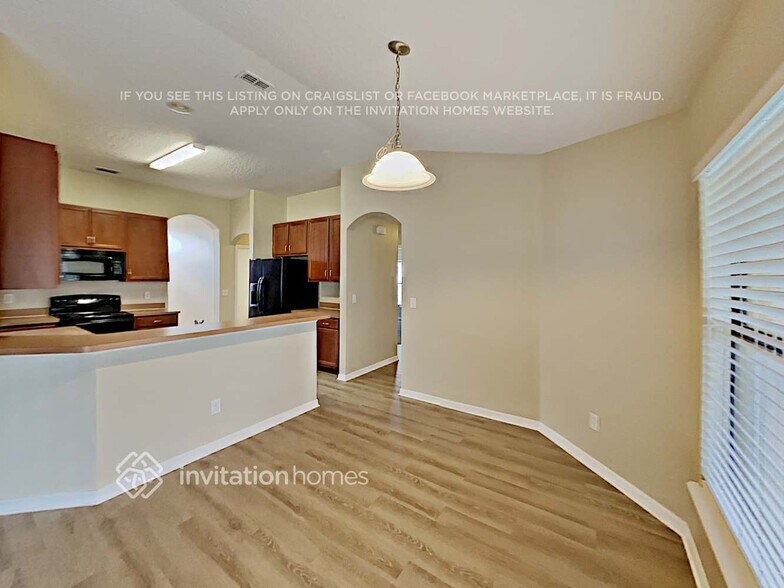 Building Photo - 1714 Garden View St