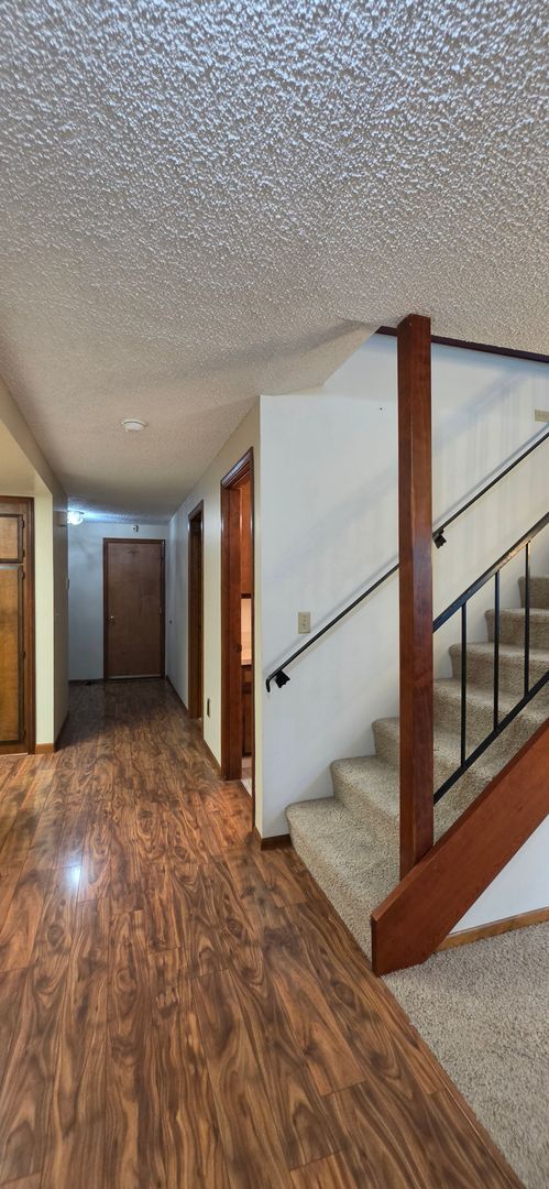 Building Photo - 1110 NW Springwood Ln