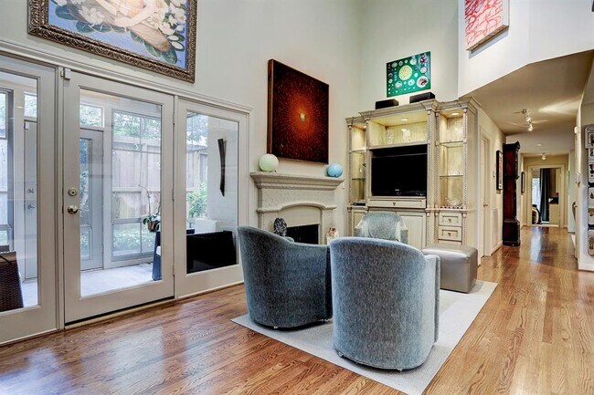 Building Photo - 6700 Belmont St