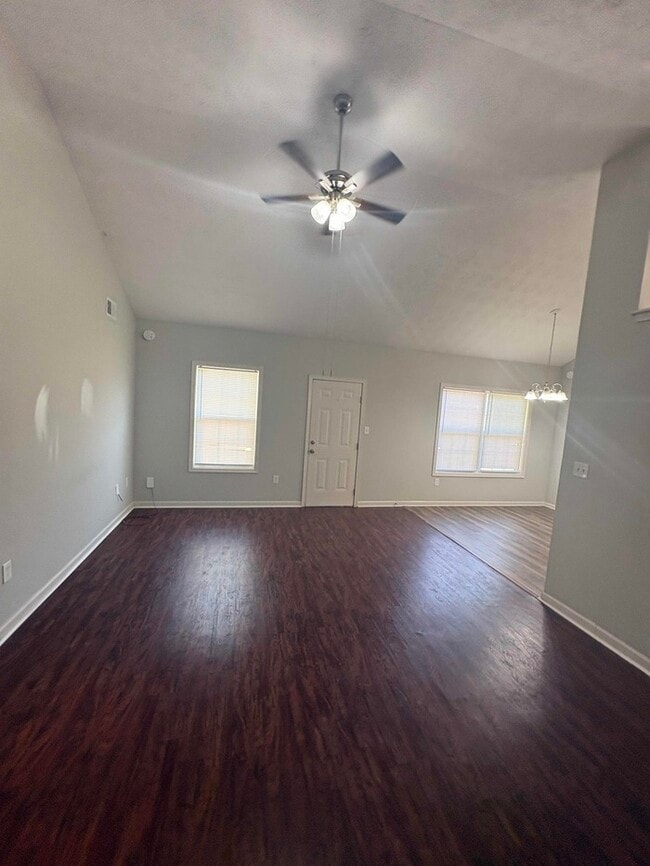 Building Photo - 508 Bridgeport Pl