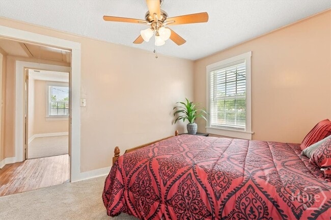 Building Photo - 1514 Augusta Ave