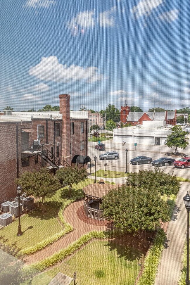 Building Photo - Nash Street Lofts-Unit M