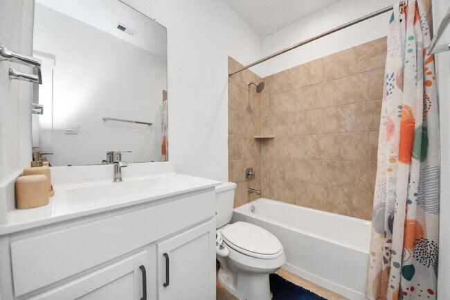 Building Photo - 31815 Kellan Grv Ct