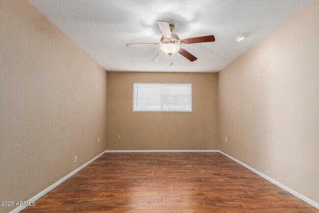 Building Photo - 13827 N Tan Tara Dr
