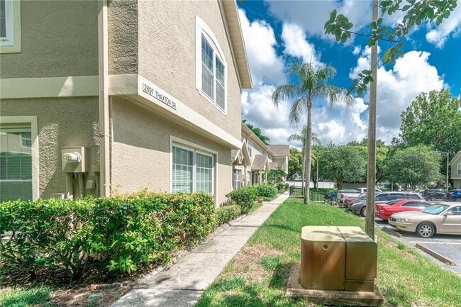 Building Photo - 2897 Thaxton Dr