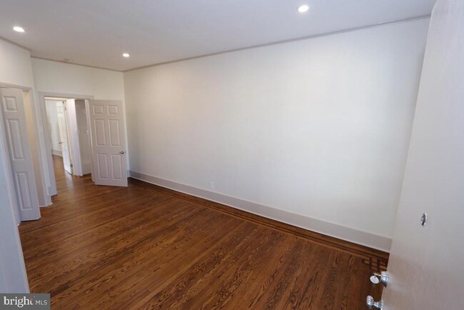 Building Photo - 314 Huntingdon Pike