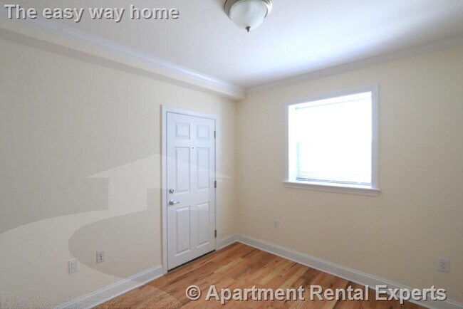 Building Photo - 55 Langdon St