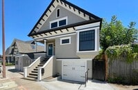 Building Photo - Charming Remodeled Napa Victorian – 2 Bed / 1 Bath