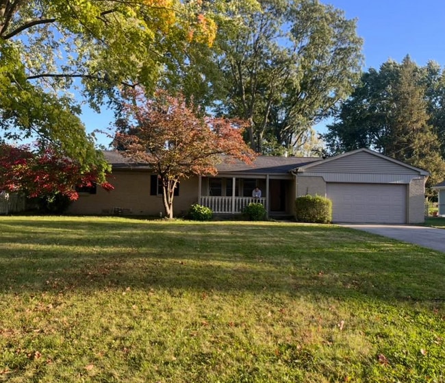 Primary Photo - 115 Bennett Rd