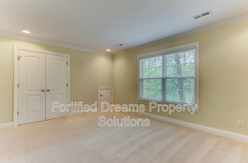 Building Photo - 6421 Ashton Park Dr