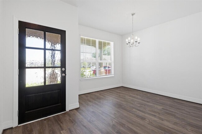 Building Photo - 3307 Avary River Ln