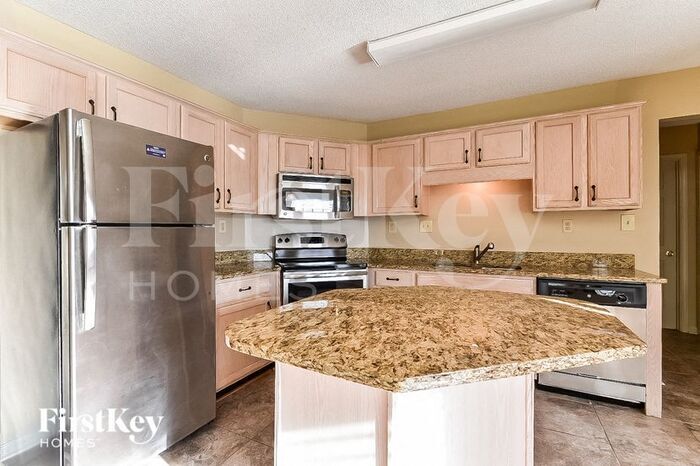 Building Photo - 7749 Roxshire Cove