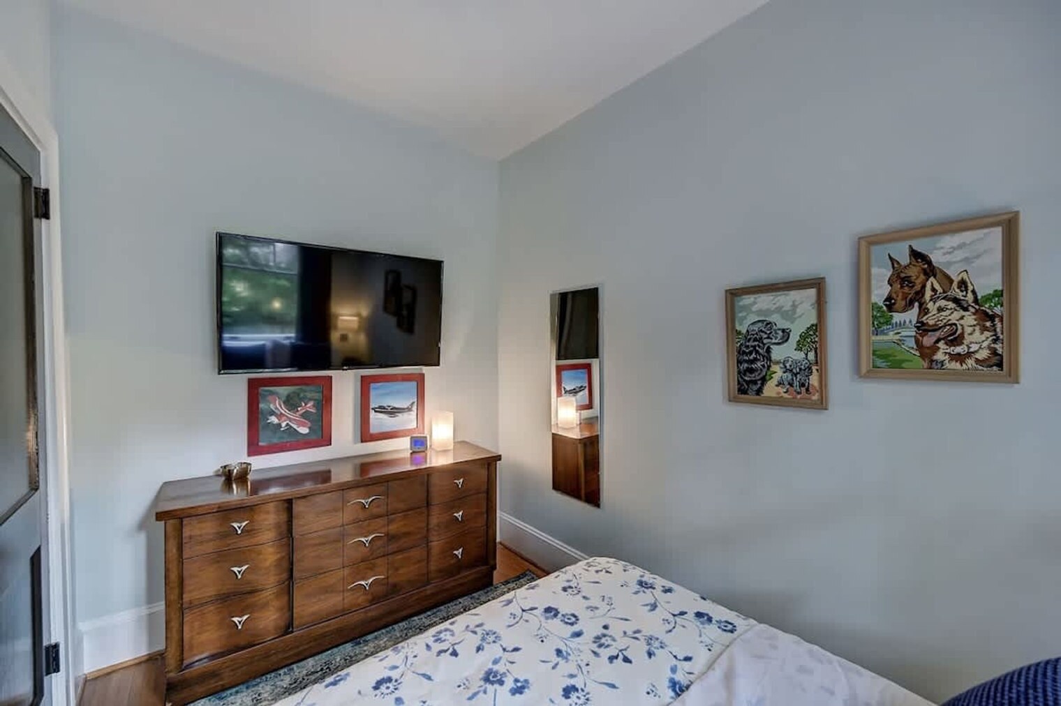 Building Photo - 518 Lamar Ave