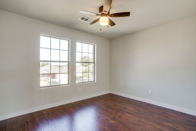 Building Photo - Spacious 4 Bed- 2.5 Bath Rental in the Desirable Remington Point- Eagle Mountain Saginaw ISD- 76179