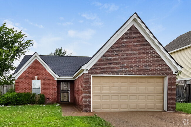 Building Photo - 4540 Longtree Ave