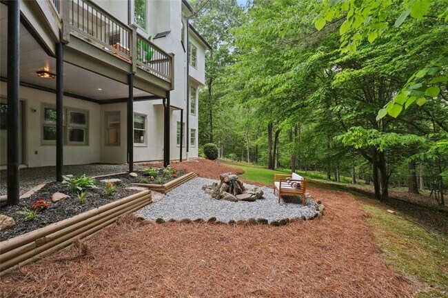 Building Photo - 110 Valley Summit Ct