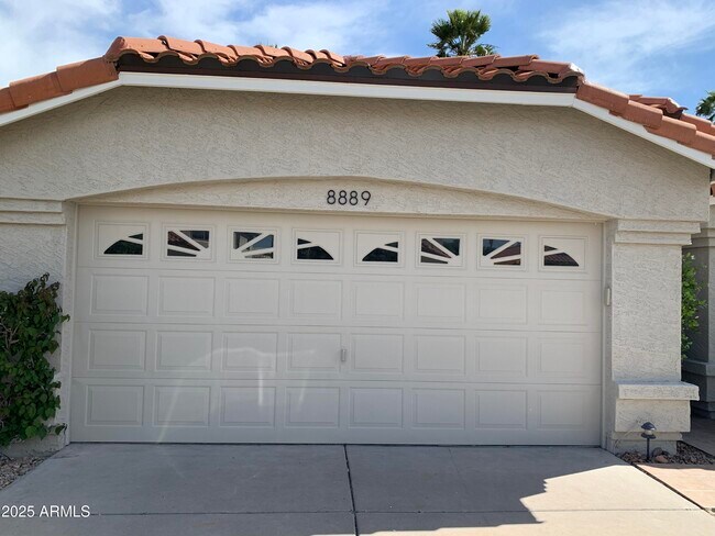 Building Photo - 8889 E Aster Dr