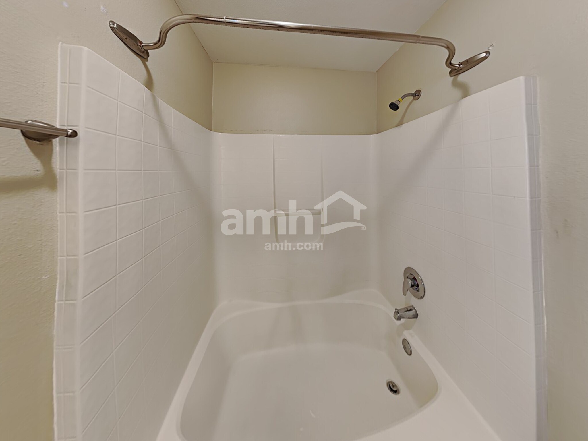 Building Photo - 24746 Mary Beth Ct