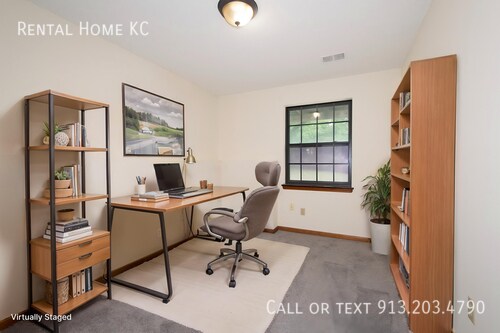 Building Photo - 4813 Woodward-