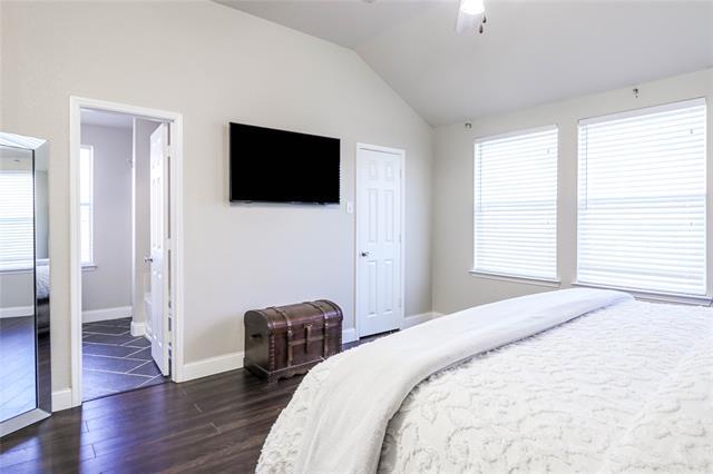 Building Photo - 12505 Summerwood Dr