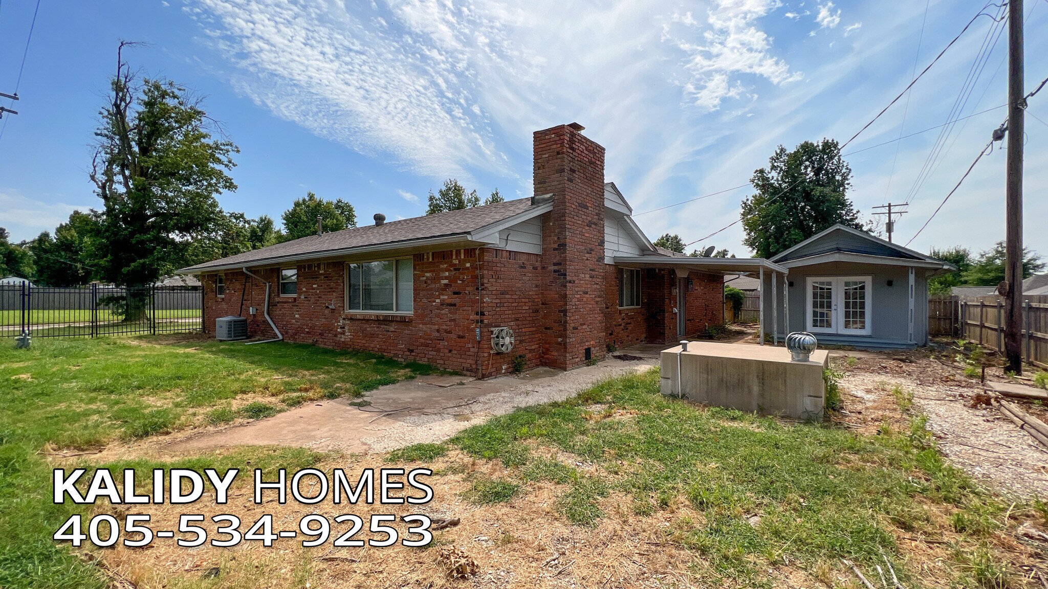 Building Photo - 702 Amity Ln