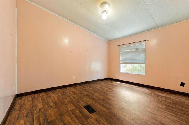 Building Photo - 14430 E Farm to Market 1431