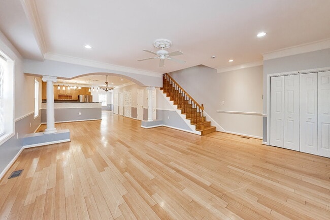 Building Photo - Spacious Deanwood Single-Family Home with Off-Street Parking