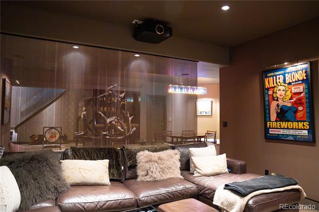 Building Photo - 190 S Glencoe St